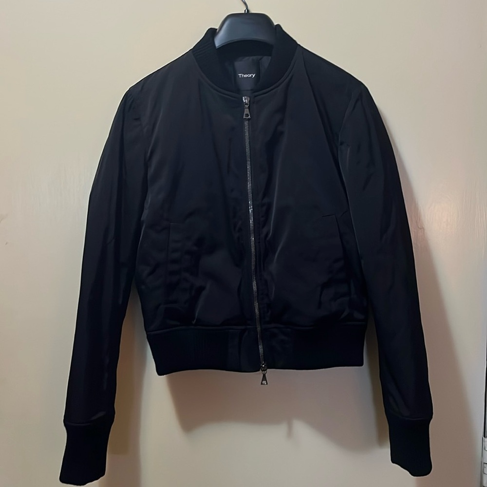 NWT Theory Black Memory Twill Zipper Jacket. Size S. Ribbed hem and cuffs.